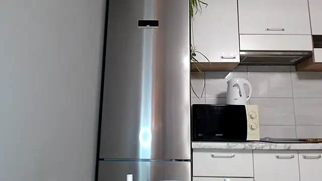 SierraSky  online show from December 5, 6:15 pm