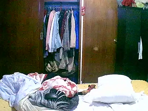 jperezofficial1 online show from September 10, 8:14 am