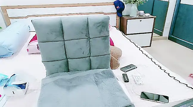 HC jun online show from March 15, 12:24 pm