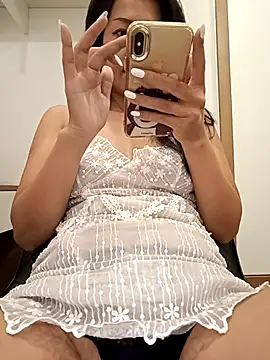 Snapshot of Sugar2k5 chatting on March 1, 2:13 pm Sugar2k5 online show from March 1, 2:13 pm