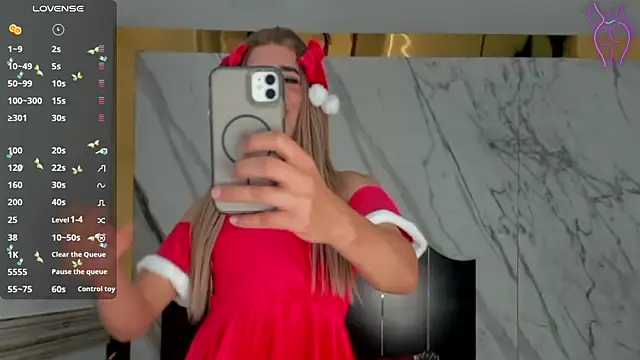 Victtoria Parker online show from December 17, 1:39 pm