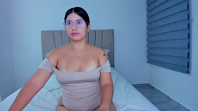 Natasha-28 online show from January 15, 2:38 am