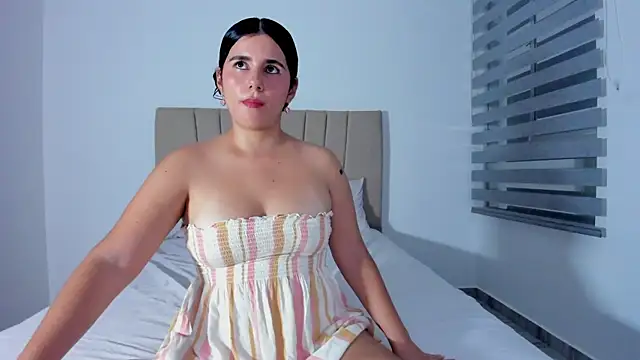 Natasha-28 online show from April 17, 2:03 am