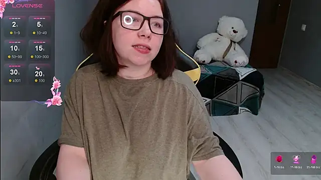 Snapshot of Emily_Amorre chatting on November 7, 4:51 pm Emily Amorre online show from November 7, 4:51 pm