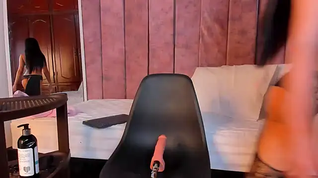 SelenaGmez online show from February 11, 12:10 pm