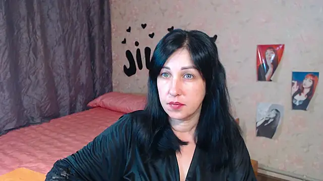 JillStevens online show from November 7, 4:23 am