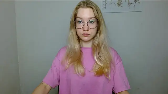 cindi hot online show from September 19, 10:27 am