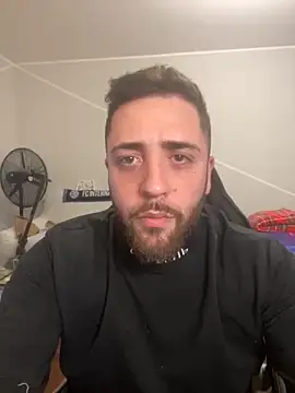 1ninefellababy online show from December 3, 5:22 pm