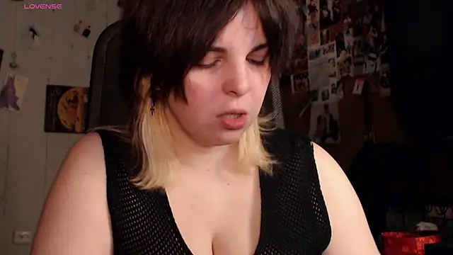 Saya sweet online show from February 8, 5:11 am