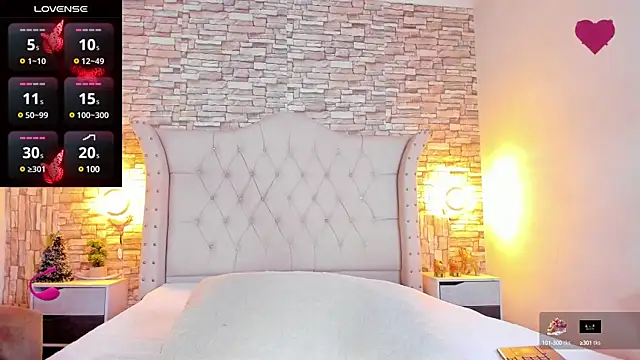 Gina Myers online show from January 22, 12:38 pm