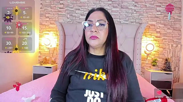 Gina Myers online show from February 8, 1:01 pm