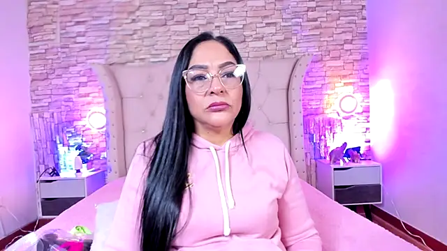 Gina Myers online show from November 30, 12:42 pm