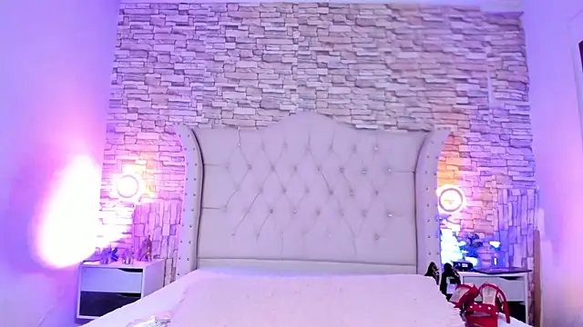 Gina Myers online show from February 21, 12:39 pm