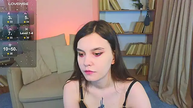 SusieMorris online show from February 8, 2:47 am