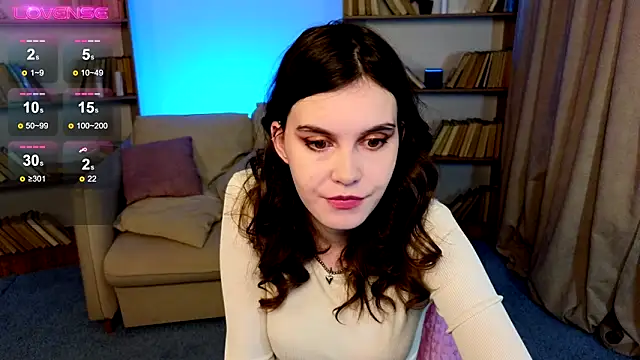 SusieMorris online show from February 18, 1:32 am