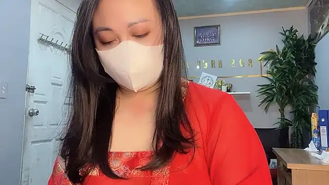 Snapshot of Bamboo_Swetie chatting on December 13, 9:20 pm Bamboo Swetie online show from December 13, 9:20 pm