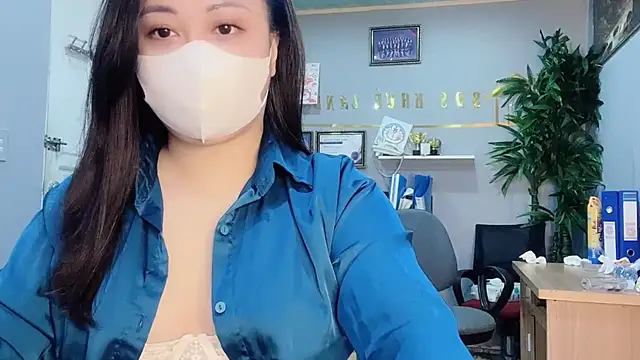 Snapshot of Bamboo_Swetie chatting on December 20, 1:25 am Bamboo Swetie online show from December 20, 1:25 am