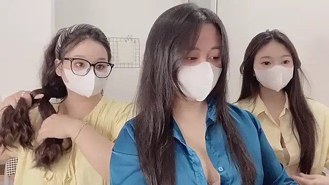 Snapshot of Bamboo_Swetie chatting on October 23, 3:00 pm Bamboo Swetie online show from October 23, 3:00 pm