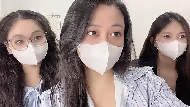 Snapshot of Bamboo_Swetie chatting on November 23, 3:23 pm Bamboo Swetie online show from November 23, 3:23 pm