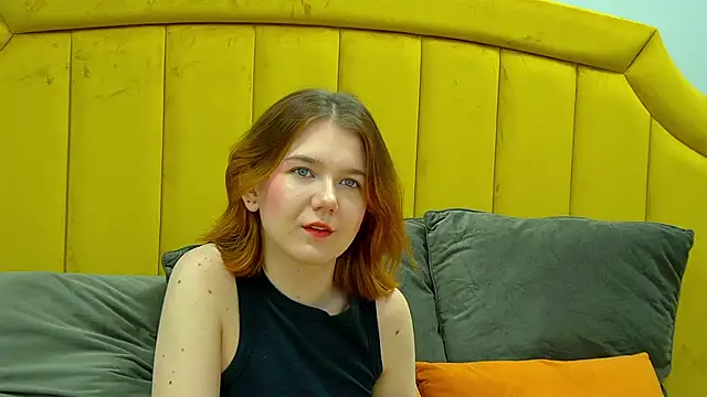 LessySmith online show from October 13, 4:40 pm