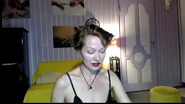 Snapshot of Marquise555 chatting on September 12, 6:19 pm Marquise555 online show from September 12, 6:19 pm