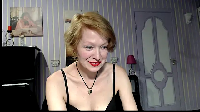 Snapshot of Marquise555 chatting on November 3, 5:03 pm Marquise555 online show from November 3, 5:03 pm