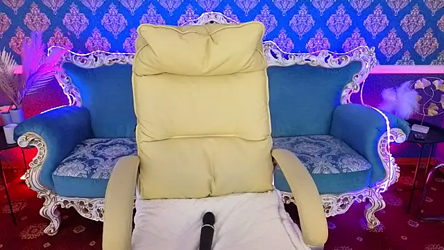 Lexi Si online show from May 22, 6:20 am
