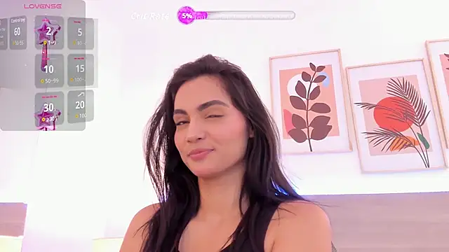 Snapshot of kareena_basu chatting on November 6, 7:15 pm kareena basu online show from November 6, 7:15 pm