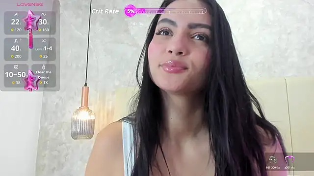 Snapshot of kareena_basu chatting on November 12, 3:01 pm kareena basu online show from November 12, 3:01 pm