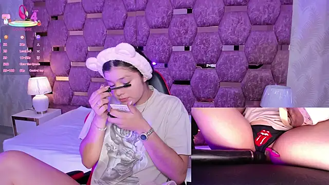 Trianna   online show from November 22, 2:27 pm