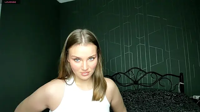 DeniRicchii online show from December 5, 12:58 pm