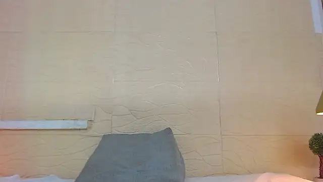 Snapshot of Shamiraa_moore chatting on December 6, 11:36 pm Shamiraa moore online show from December 6, 11:36 pm