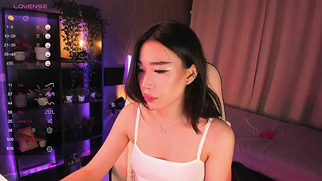 sensualily online show from November 22, 3:44 pm