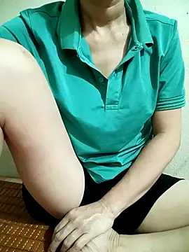 Snapshot of YunLem chatting on September 17, 4:25 am YunLem online show from September 17, 4:25 am