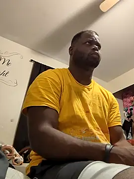 goodboybaddaddy online show from April 19, 12:43 am