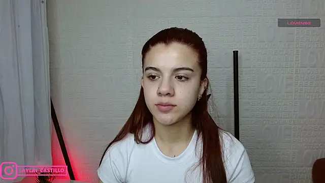 Snapshot of Layla_castilloo chatting on March 8, 1:03 pm Layla castilloo online show from March 8, 1:03 pm