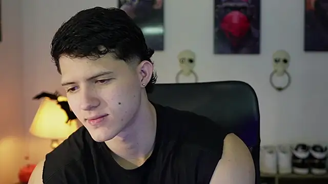 Hazzan Velez online show from November 7, 10:21 pm