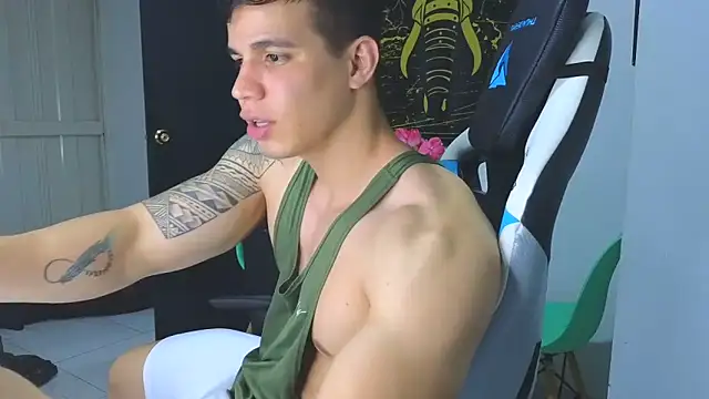 Ethanstill1 online show from March 14, 3:04 am