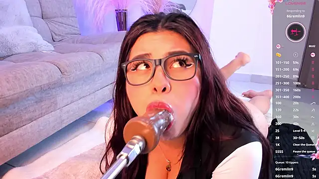 Snapshot of Danna_adams01 chatting on February 8, 5:40 am Danna adams01 online show from February 8, 5:40 am