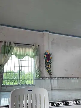 Snapshot of NDith chatting on March 18, 2:25 am NDith online show from March 18, 2:25 am