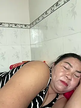 Snapshot of NDith chatting on March 21, 6:38 am NDith online show from March 21, 6:38 am