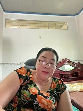 Snapshot of NDith chatting on March 23, 7:09 am NDith online show from March 23, 7:09 am