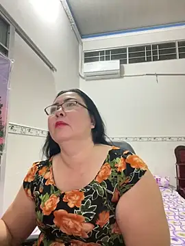 Snapshot of NDith chatting on September 24, 9:07 pm NDith online show from September 24, 9:07 pm