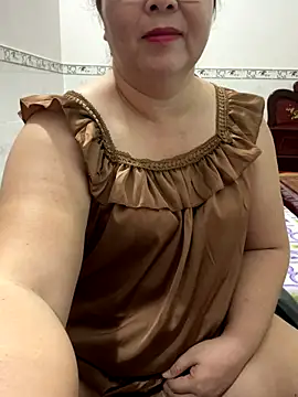 Snapshot of NDith chatting on September 26, 12:42 pm NDith online show from September 26, 12:42 pm