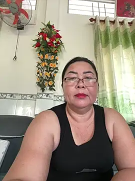 Snapshot of NDith chatting on October 23, 11:57 pm NDith online show from October 23, 11:57 pm