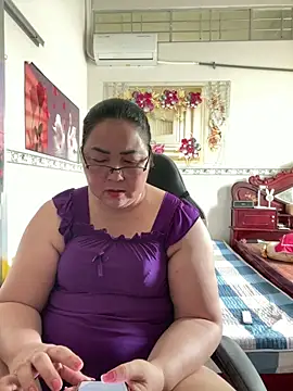 NDith online show from April 3, 2:09 am