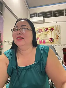 NDith online show from April 15, 10:21 pm