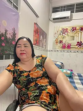 NDith online show from April 17, 11:24 am