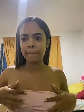 NAUGHTY LITTLE 18 online show from December 15, 4:29 am