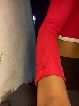 NAUGHTY LITTLE 18 online show from January 22, 12:27 am